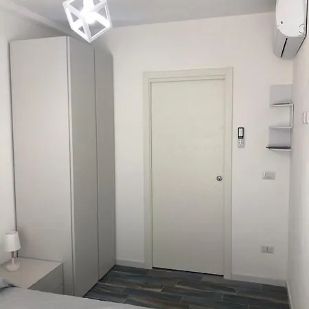 Blu House Of Emi Appartamento